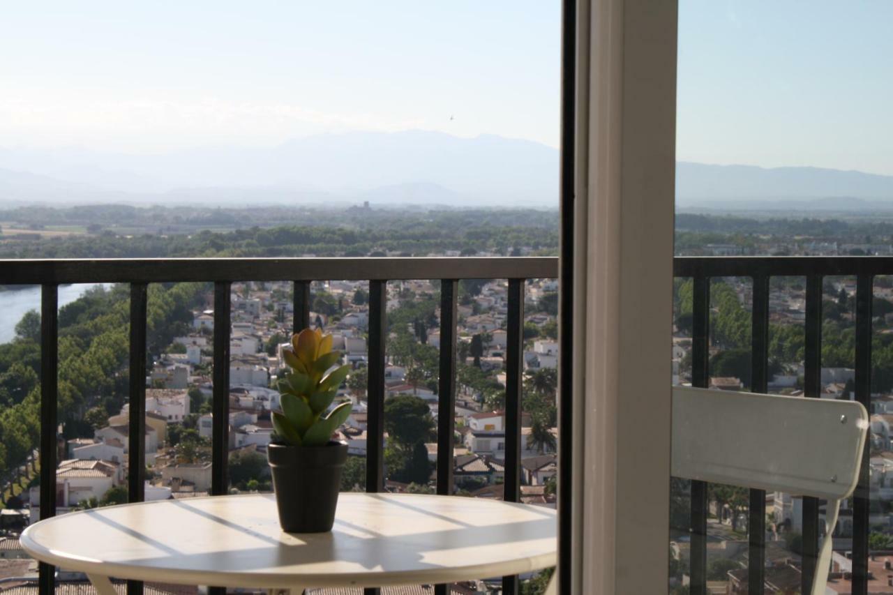Empuria Beach D-Luxe Empuriabrava Dış mekan fotoğraf