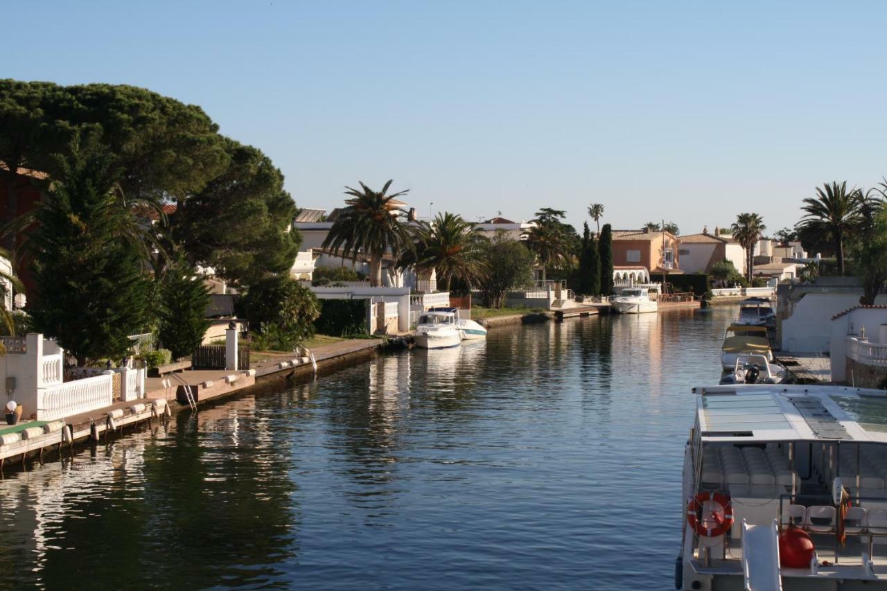 Empuria Beach D-Luxe Empuriabrava Dış mekan fotoğraf